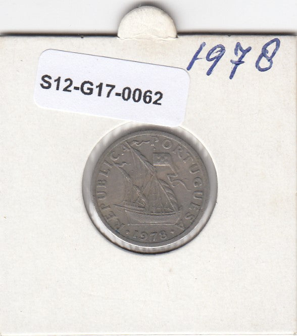 S12-G17-0062 Portugal 2.5 escudos 1978  VF
