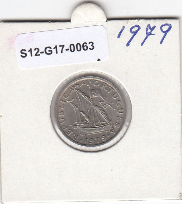 S12-G17-0063 Portugal 2.5 escudos 1979  XF