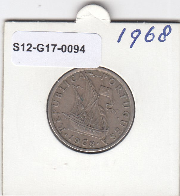 S12-G17-0094 Portugal 5 escudos 1968  VF