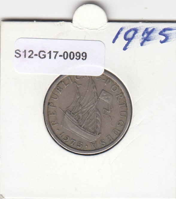 S12-G17-0099 Portugal 5 escudos 1975  VF