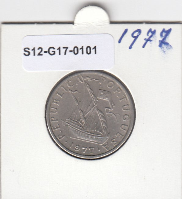 S12-G17-0101 Portugal 5 escudos 1977  VF+