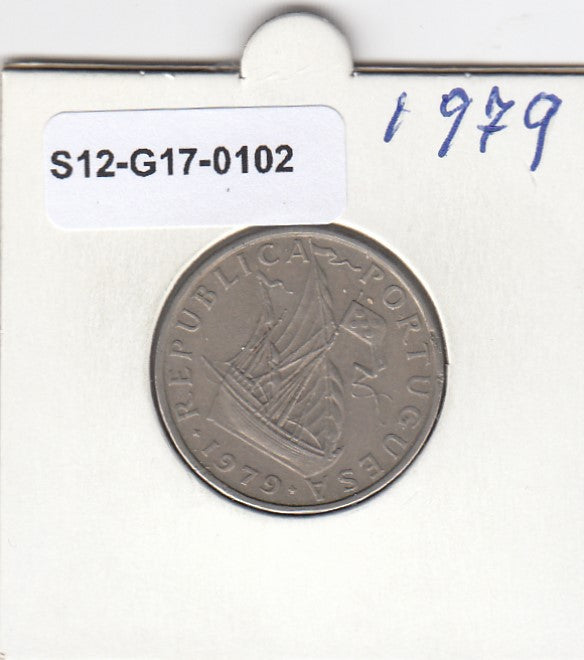S12-G17-0102 Portugal 5 escudos 1979  VF