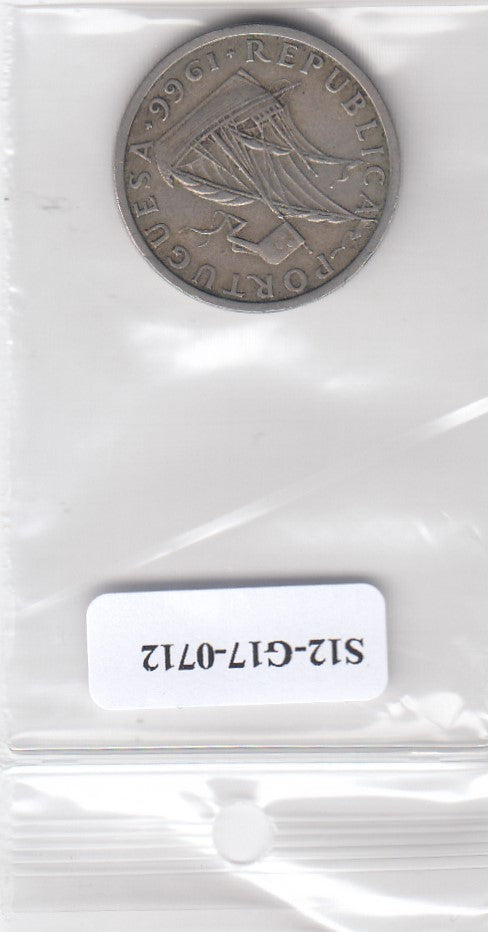 S12-G17-0712 Portugal 5 escudos 1966  VF