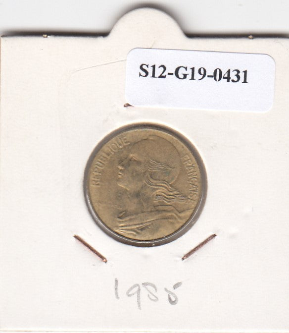 S12-G19-0431 Frankrijk 10 centimes 1985  VF KM929