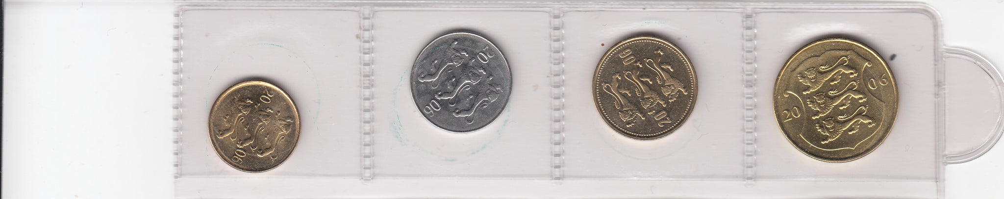 S13-NEU-9002-M03 Estland Set van 4 UNC Munten UNC