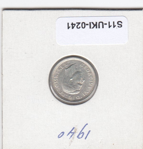 S14-UKI-0241 United Kingdom 3 pence 1940 zilver   KM 848 Silver /gray color/