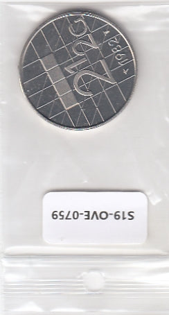 S19-OVE-0759 Netherlands 2 1/2 gulden 1982  KM206 UNC