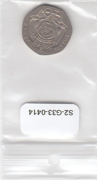S2-G33-0414 Great Britain 20 Pence VF 1982 KM931