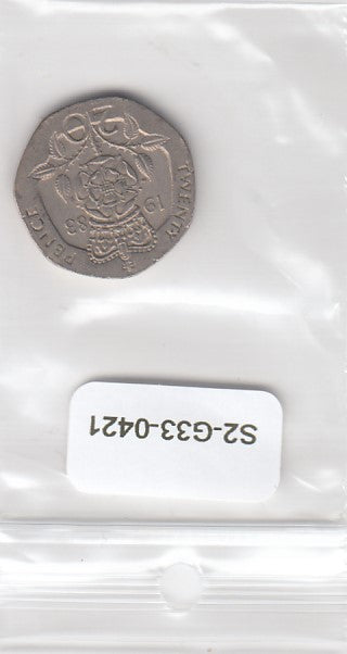 S2-G33-0421 Great Britain 20 Pence VF 1983 KM931