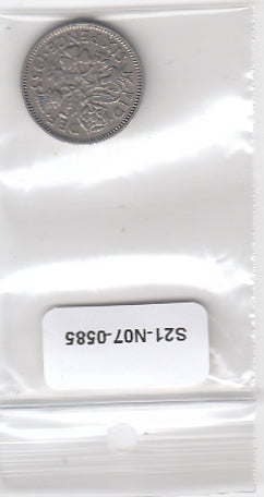 S21-N07-0585 United Kingdom 6 pence VF 1953 KM889