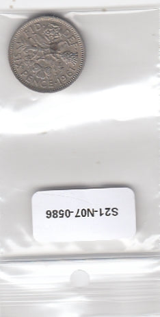 S21-N07-0586 United Kingdom 6 pence VF 1961 KM903