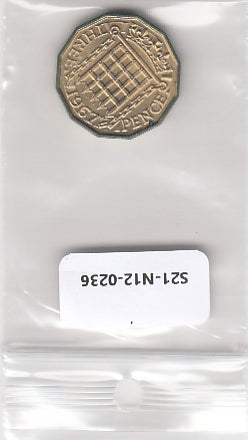 S21-N12-0236 United Kingdom 3 Pence XF+ 1967 KM900