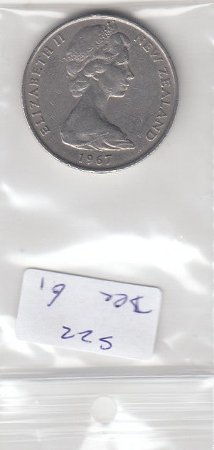 S22-BEE-0061 New Zealand 20 cent VF 1967 KM36.1