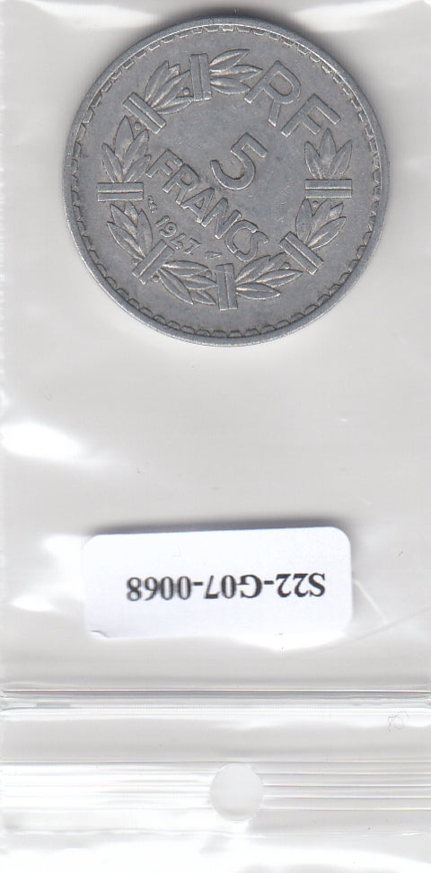S22-G07-0068 France 5 franc VF 1947 KM886b  closed 9