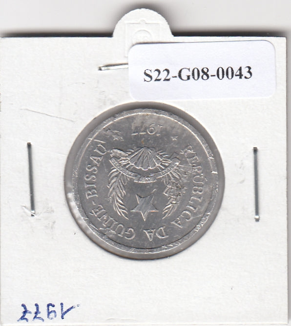 S22-G08-0043 Guinea Bissau 50 centavos VF 1977 KM17