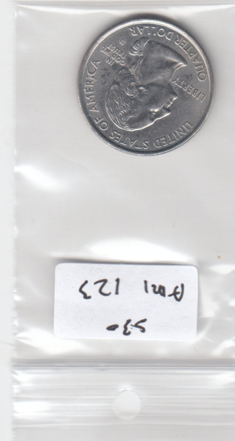 S30-AM1-0123 USA State Quarter UNC 2001 KM322 D Kentucky