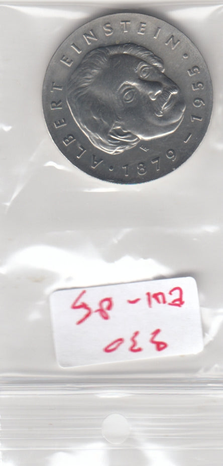 S30-EU1-0085 Germany-DDR 5 mark UNC 1970 KM72   Albert Einstein