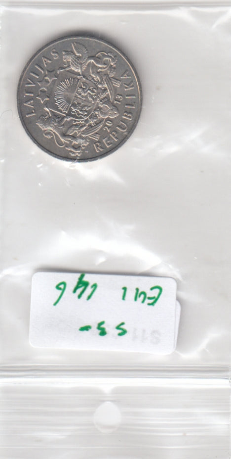 S30-EU1-0146 Latvia 1 Lats UNC 2013 KM145   Parity coin