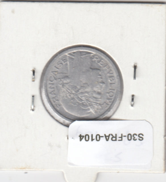 S30-FRA-0105 France 2 Francs VF 1943 KM904