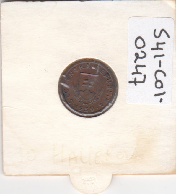 S41-C01-0247 Slovakia 10 Halierov UNC 1939  Slovak State; double cross shield; Bratislava castle KM#1