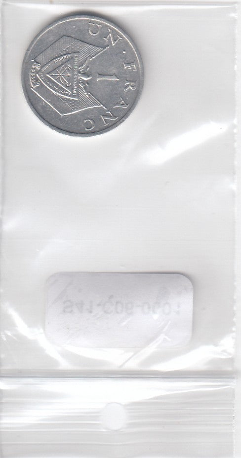 S41-C06-0001 Rwanda 1 Franc VF 1969 KM8