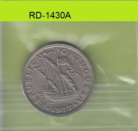 S8-RED-1430 Portugal 2 1/2 ESCUDO 1977 XF KM590